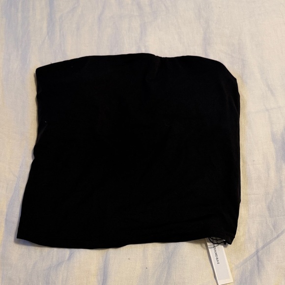 Paragon black strapless top - Picture 2 of 2